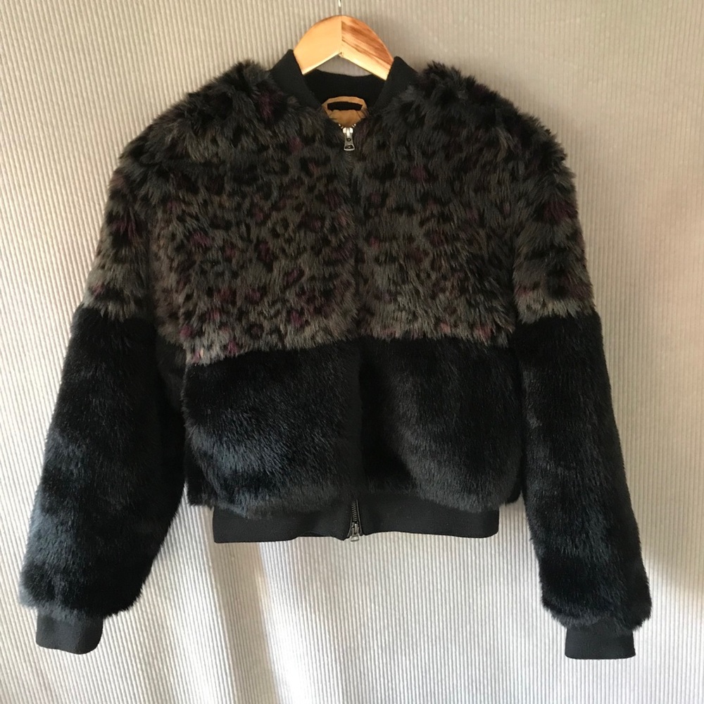 ARITZIA Golden Tna faux fur coat Mahoney Bomber - Picture 13 of 16